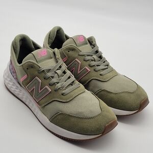 Women's New Balance Fresh Foam X70 V1 Shoes - Green, Size 11, Used